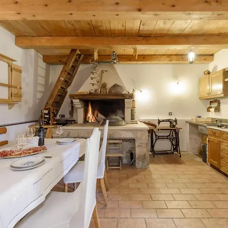 Semesterbostad Amazing In